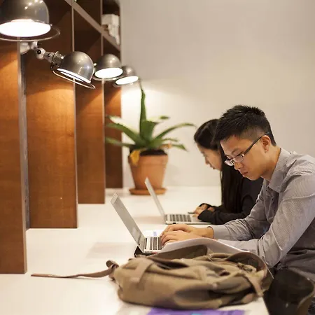 Hotell The Social Hub Rotterdam