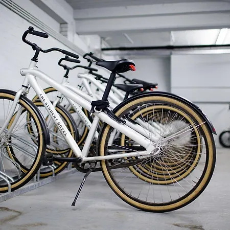 The Social Hub Отель 3*