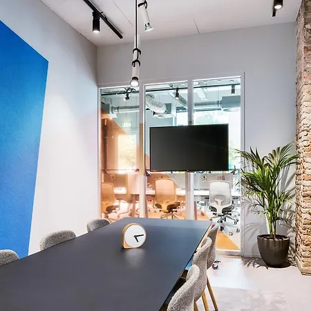The Social Hub Hotel