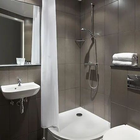 Отель The Social Hub