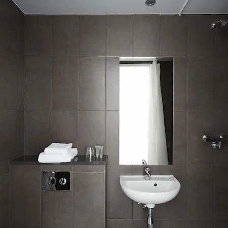 The Social Hub Hotel 3*