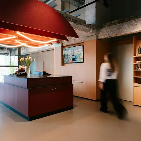 Hotel The Social Hub 3*