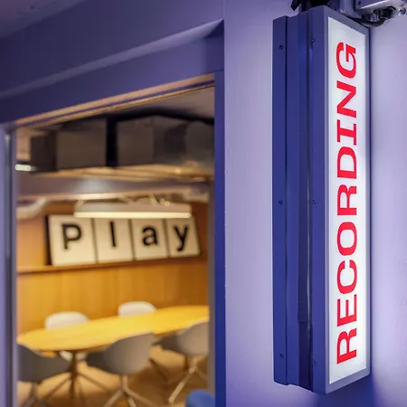 Hotel The Social Hub