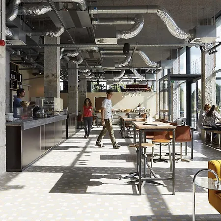 Отель The Social Hub Роттердам