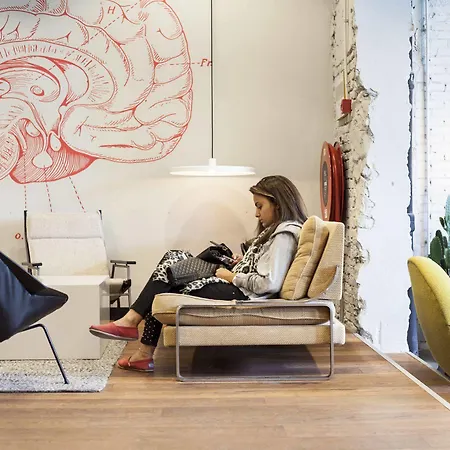 Szálloda The Social Hub 3*