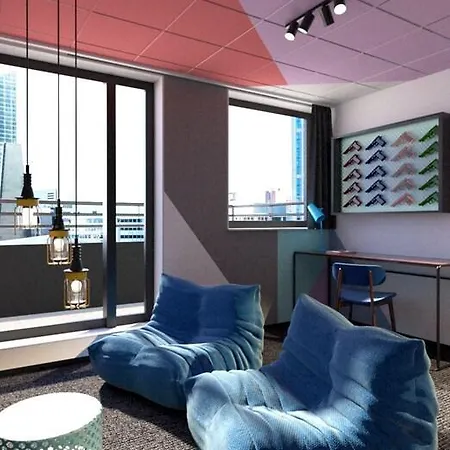 The Social Hub 3* Роттердам