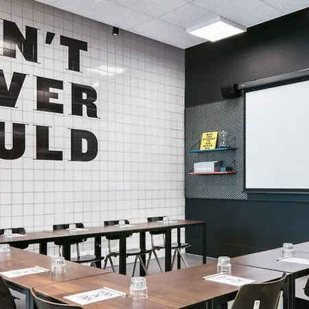 The Social Hub Hotel