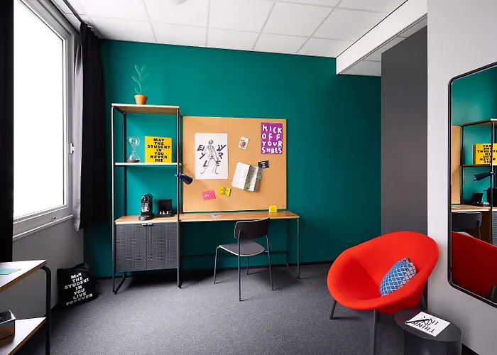 Hotel The Social Hub 3*