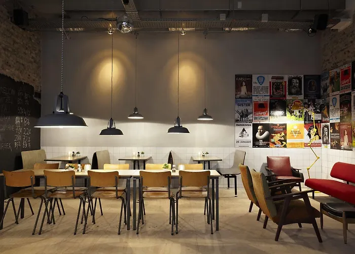 The Social Hub 3* Роттердам