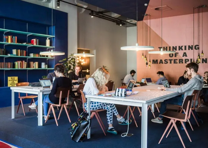 The Social Hub 호텔