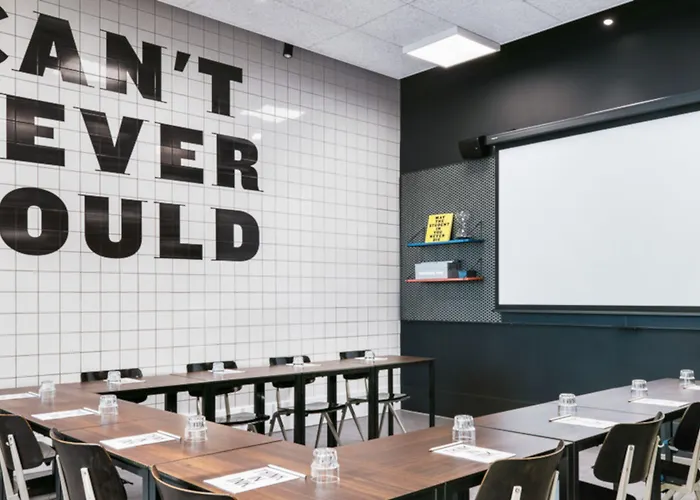 The Social Hub 3* Rotterdam